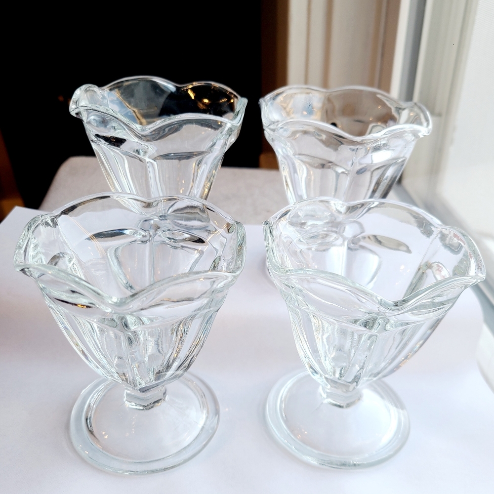 Clear Glass Dessert Cups, Set of 4